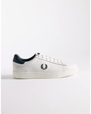 Fred Perry Spencer - Wit