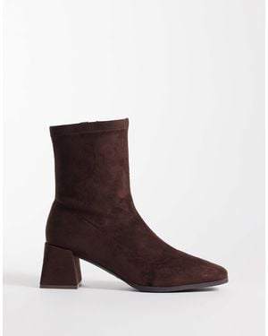London Rebel London rebel large largeur tabitha en daim synthétique à talon carré, bottines à la cheville couleur chocolat - Marron