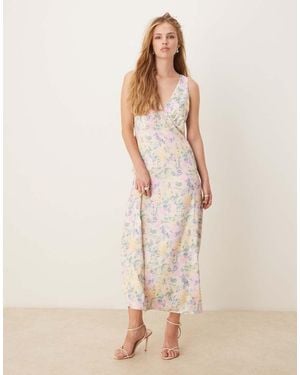 Y.A.S Satin V Neck Maxi Dress - Natural