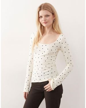 Monki Long Sleeve Scoop Neck Top - Natural