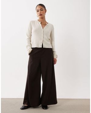 JDY Petite High Wasted Wide Leg Trouser - White
