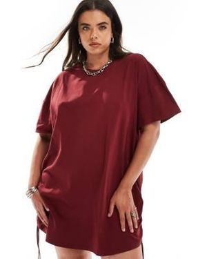 In The Style Plus Exclusive Ruched Tie Side Oversized Mini T-shirt Dress - Red