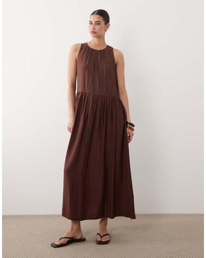 New Look Drop Waist Sleeveless Midi Dress - Brown