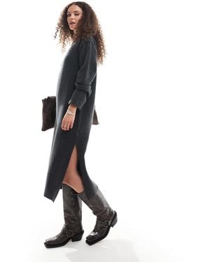 Weekday – funda – midaxi-strickkleid aus wollmischung - Weiß