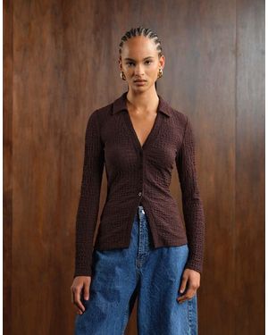 New Look Top Met Knoopsluiting En Textuur - Bruin