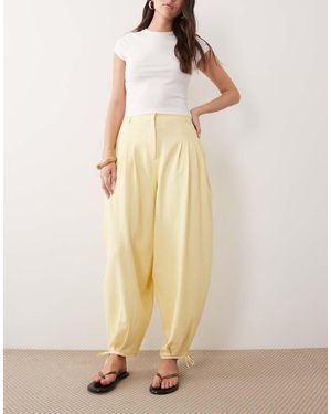 Miss Selfridge Tailored Balloon Trousers - Natural