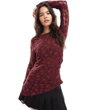 Threadbare Top à manches longues en dentelle à ourlet asymétrique - figue - Rouge