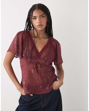 Reclaimed Vintage Tea Top With Lace Trims - Red