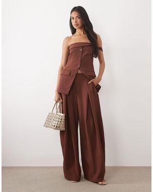 ASOS Tailored Floaty Deep Pleat Horseshoe Trousers - Brown