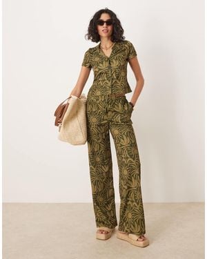 ASOS Broek Met Wijde Pijpen En Bloemenprint - Groen