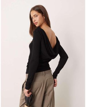 Gina Tricot Long Sleeve Slim Fit Top With Open Drapey Back - Natural