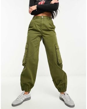 Pull&Bear Cuffed Cargo Pants - Green