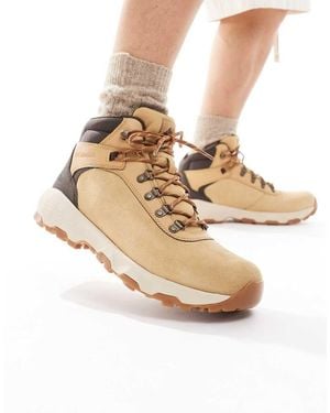 Columbia Newton Wander Boots - Natural