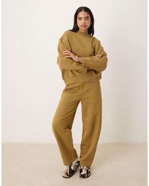 ASOS Premium Heavyweight 500gsm Seamed Barrel Leg Sweatpants - Natural