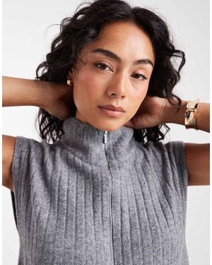 ONLY – ärmelloser strickpullunder - Grau