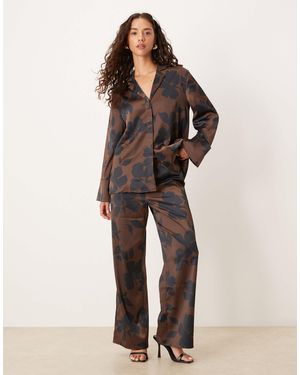 Pretty Lavish Pantalon large d'ensemble à imprimé abstrait - chocolat - Neutre