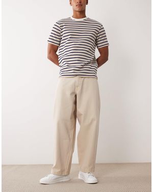 ASOS – locker geschnittene straight jeans - Natur