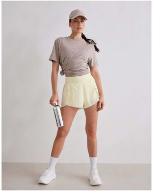 Aim'n Pantalones Cortos Para Correr-Amarillo - Neutro