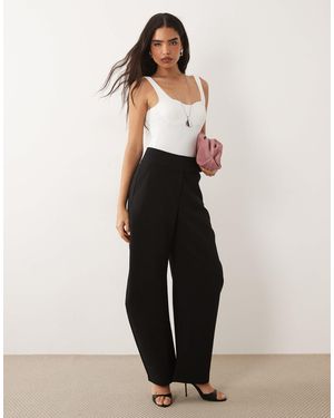 ASOS – formender body aus polyamid - Natur