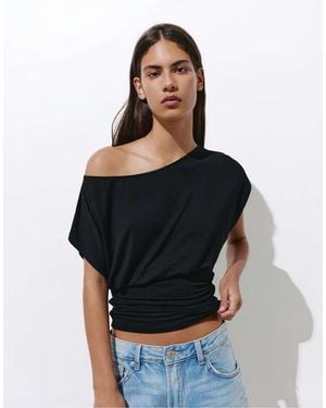 Pull&Bear Gathered Asymmetric Top - Black