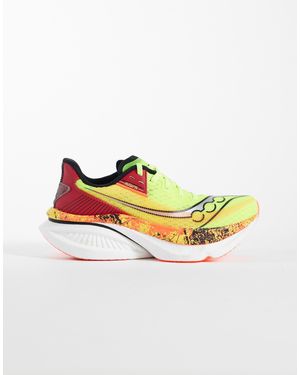 Saucony – endorphin azura – lauf-sneaker - Grau