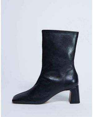 TOPSHOP Sara Premium Leather Square Toe Flared Heel Boot - Black