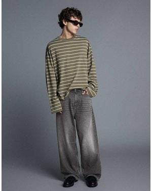 Bershka Neobarrel Jeans With Back Buckle - Grey