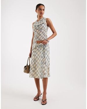 Motel Co-Ord Kamili Midi Skirt - White