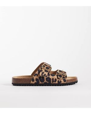 SEQWL Wide Fit Seqwl Olsen Wide Fit Double Buckle Flat Sandals - Brown