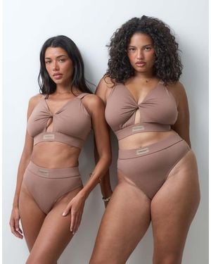 RIEN STUDIO High Waisted Thong - Brown