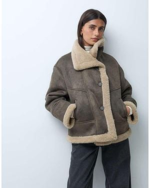 ASOS Jack Met Watervalhals, Borgvoering En Schapenvacht - Grijs