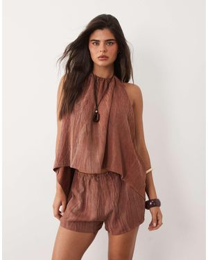 Missy Empire Missy Empire Cotton Crinkle Fabric Pull On Shorts - Brown