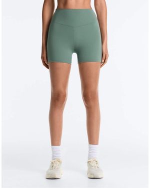 Oysho Comfortlux High-Rise 10Cm Hot Trousers - Green