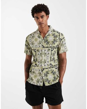 Aray Camisa Con Cuello De Solapas Y Estampado De Palmeras De -Verde