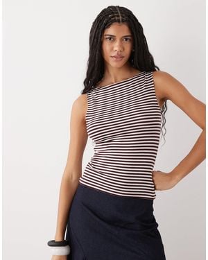 Weekday Annie Soft Boat Neck Sleeveless Top - Red