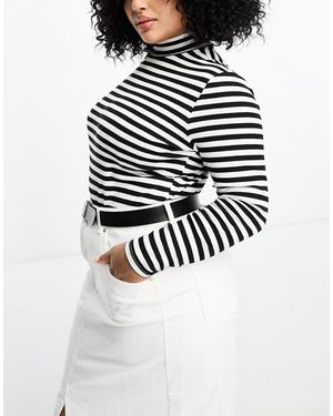 Pieces Plus Pieces curve - top col montant à rayures - noir et - Blanc