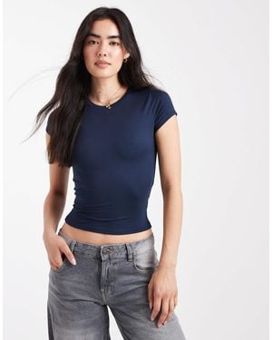 Hollister – knapp geschnittenes t-shirt - Blau