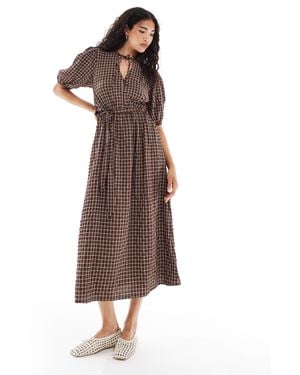 Wednesday's Girl Check Print Tie-waist Midaxi Dress - Brown