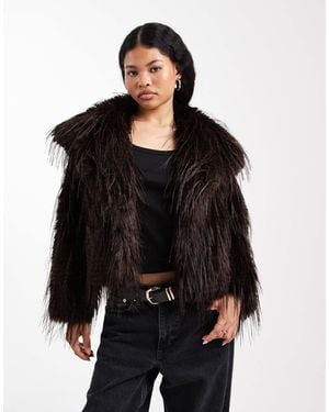 ASOS Asos Design Petite Short Faux Fur Jacket - Black