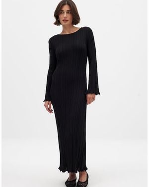 NA-KD Knitted Round Neck Frill Maxi Dress - Blue