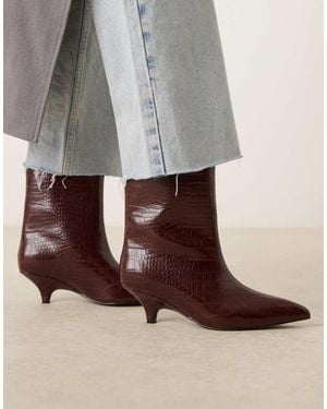 Glamorous Pointed Kitten Heel Mid Ankle Boots - Brown