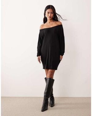 Motel Shelisa Slouchy Off Shoulder Mini Dress - Black