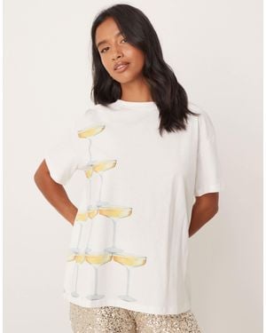 Never Fully Dressed Petite Cocktail T-shirt - White