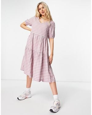 Jdy Gelaagde Midi Jurk Met Gingham Ruit - Roze