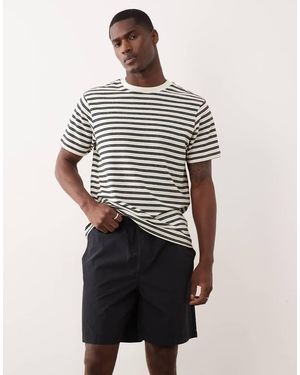 New Look Pull On Parachute Short - White