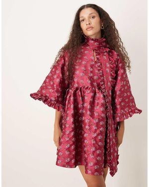 Sister Jane Vestido Corto Con Patrón Floral De Jacquard Y Lazada Al Cuello Extragrande De - Rojo