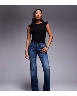 ASOS Vaqueros De Corte Bootcut Con Lavado Medio Oscuro De Asos Design Petite-Azul