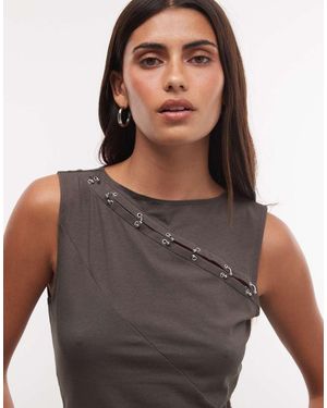 Weekday Top Senza Maniche Asimmetrico Con Dettagli A Occhielli - Grigio