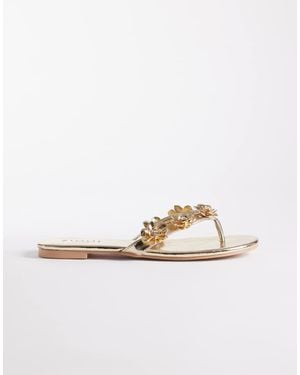 SIMMI Simmi London Carissa Toe Thong Flat Sandals With Appliques - White
