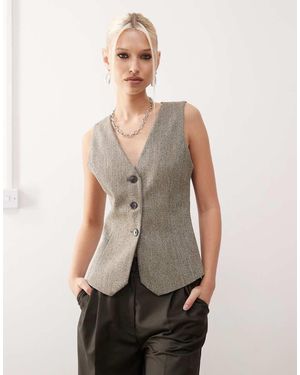 Urban Revivo Textured Waistcoat Top - Natural